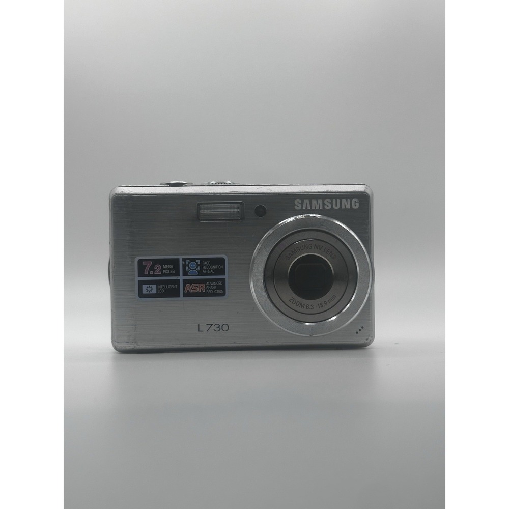 Samsung L730 7.2MP Digital Camera 3x Optical Zoom Untested For Parts/ Repair